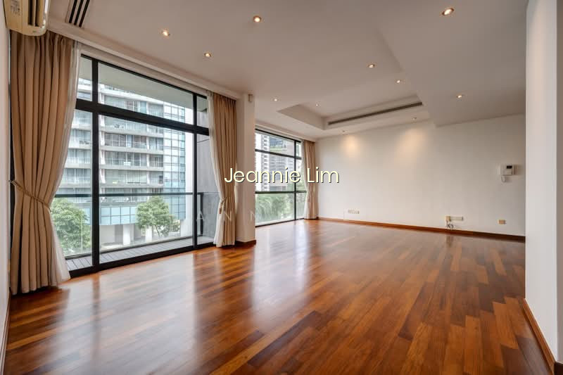 38 DRAYCOTT DRIVE image 1 of 9