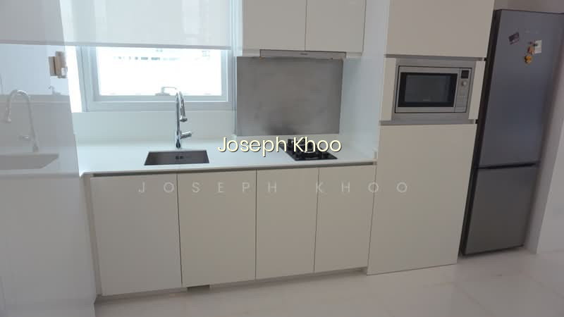 76 SHENTON photo 2