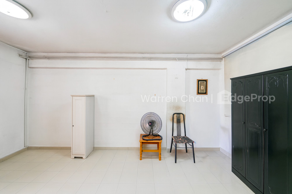 84 COMMONWEALTH CLOSE photo 2