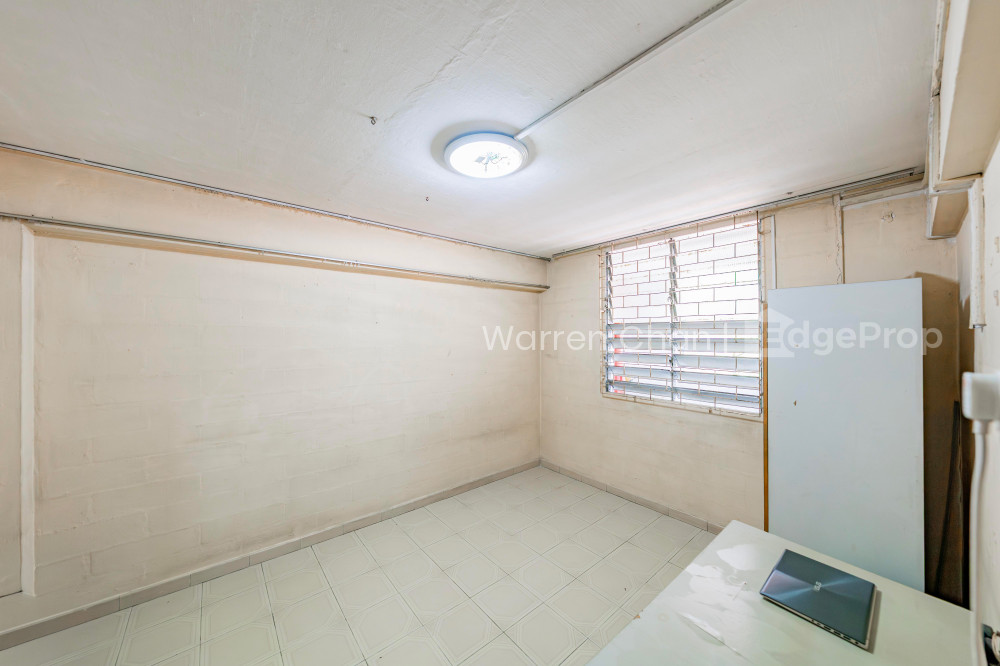 84 COMMONWEALTH CLOSE photo 5
