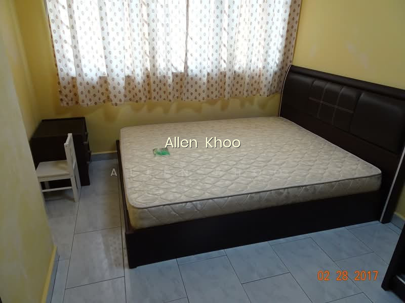 403 SERANGOON AVENUE 1 photo 2