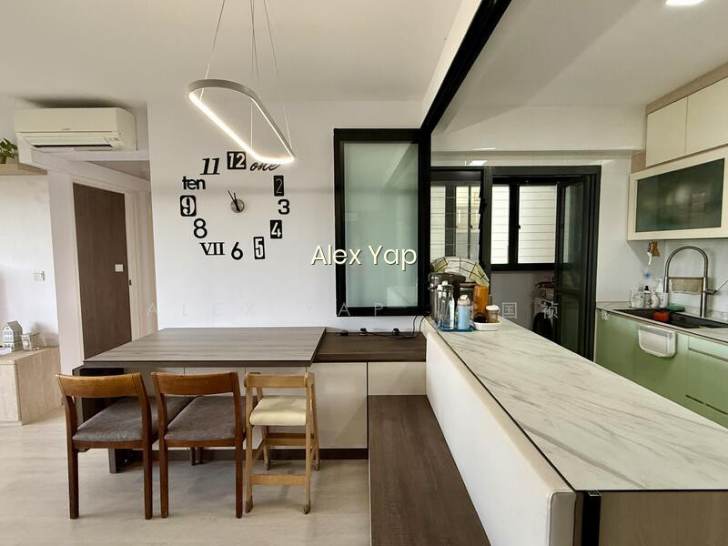 94 DAWSON ROAD photo 5