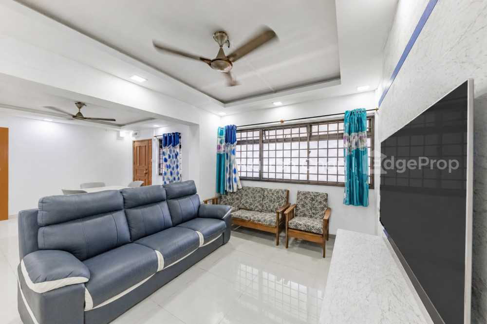 335 SEMBAWANG CLOSE
