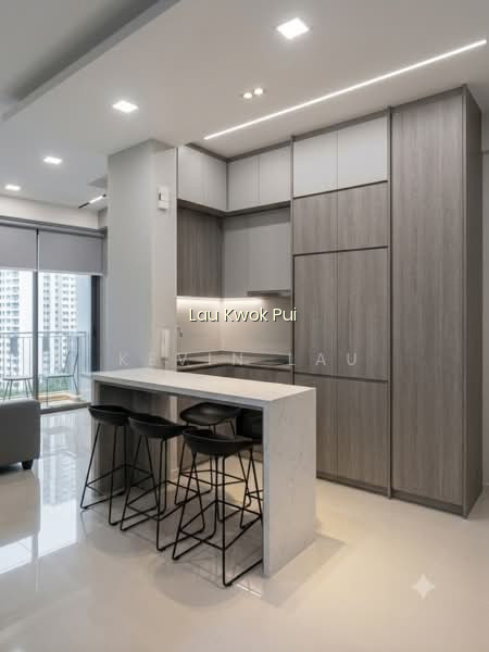 THE LUXURIE image 1 of 6