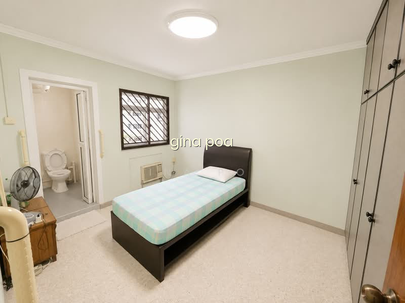 161 WOODLANDS STREET 13 image 1 of 10