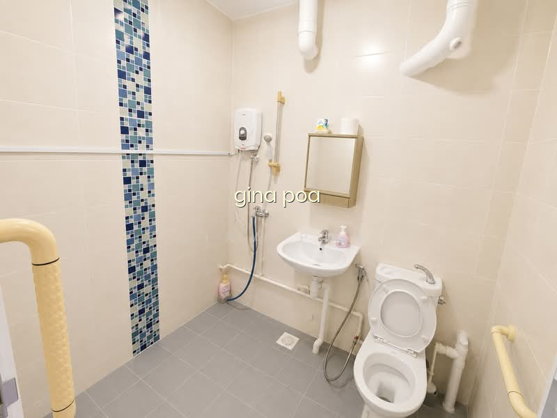 161 WOODLANDS STREET 13 photo 4