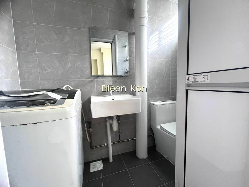 406 Fajar Road image 1 of 10