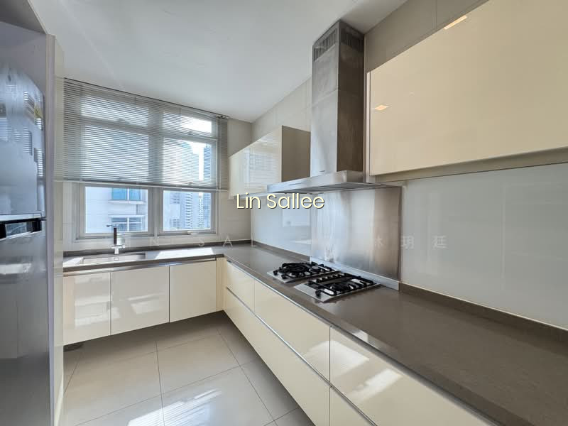 RESIDENCES @ EMERALD HILL photo 5