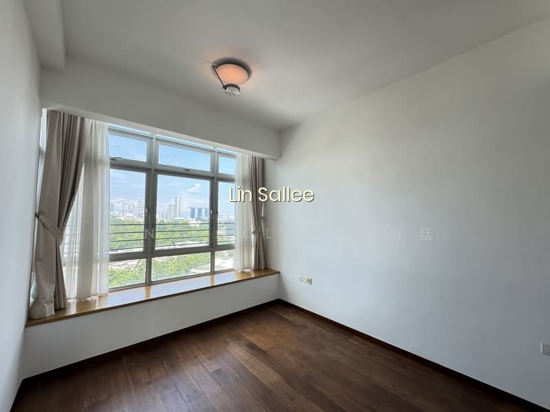 RESIDENCES @ EMERALD HILL photo 6