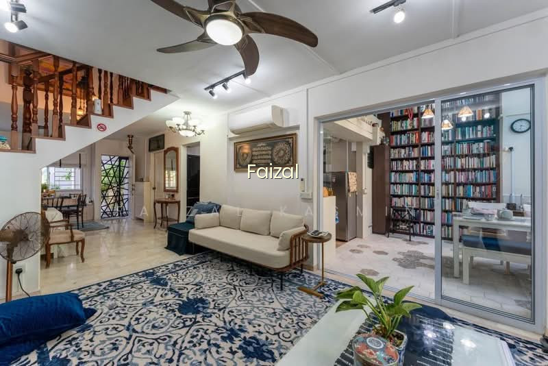 659 HOUGANG AVENUE 8 photo 2