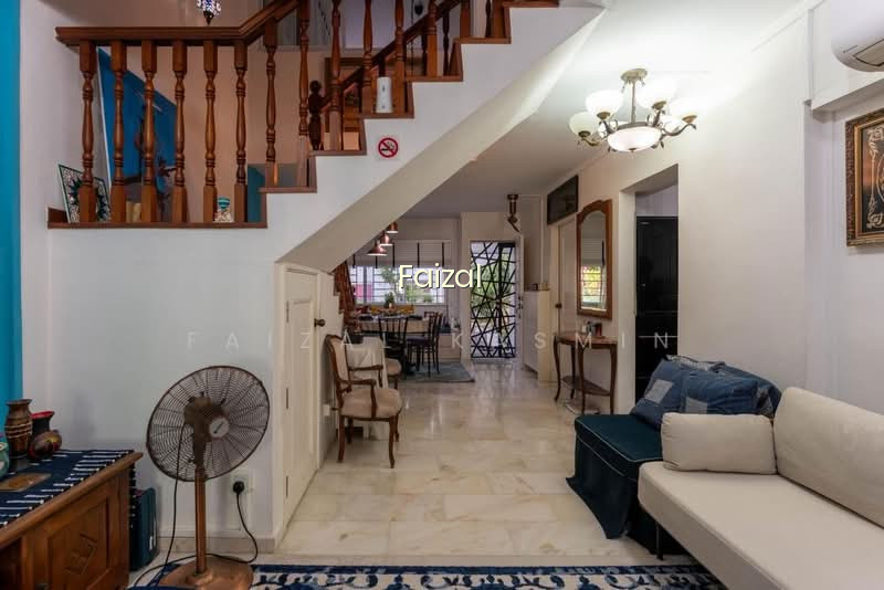 659 HOUGANG AVENUE 8 photo 3