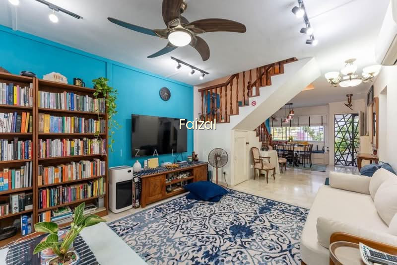 659 HOUGANG AVENUE 8 photo 4
