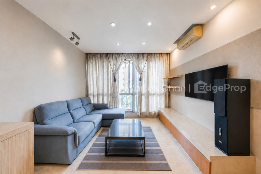 5 ROSEWOOD DRIVE photo 2