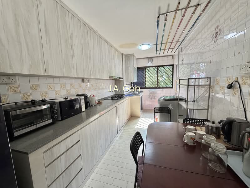 166 BISHAN STREET 13 photo 3