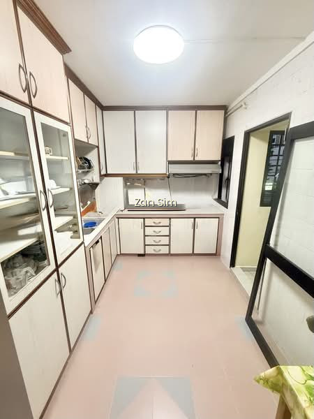 512 SERANGOON NORTH AVENUE 4 photo 2