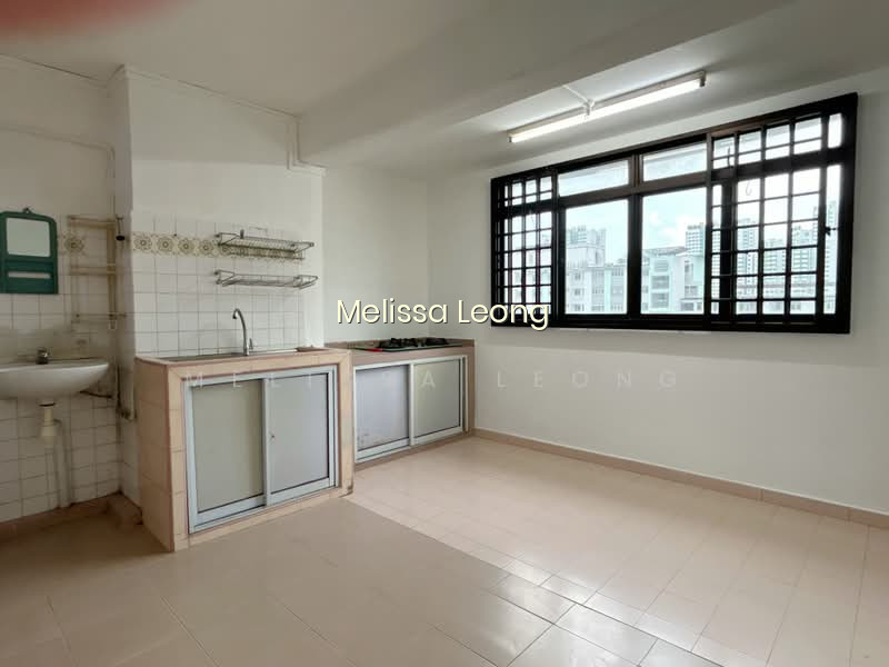 5 MARSILING DRIVE photo 6