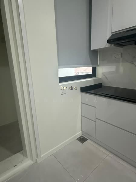 ONE EIGHTIES RESIDENCES photo 5