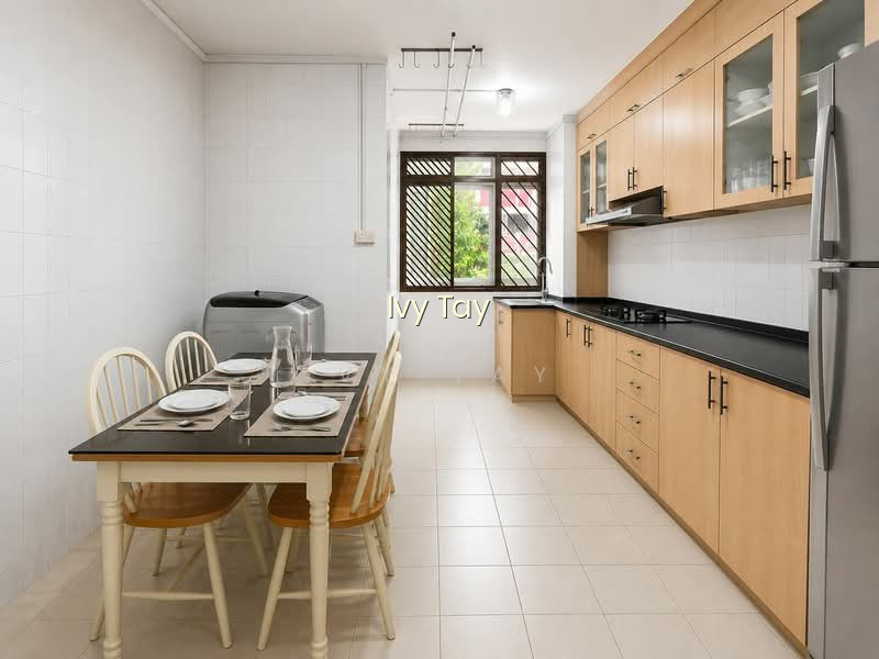 14 TOH YI DRIVE photo 3