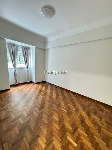 GRAND CHATEAU photo 4