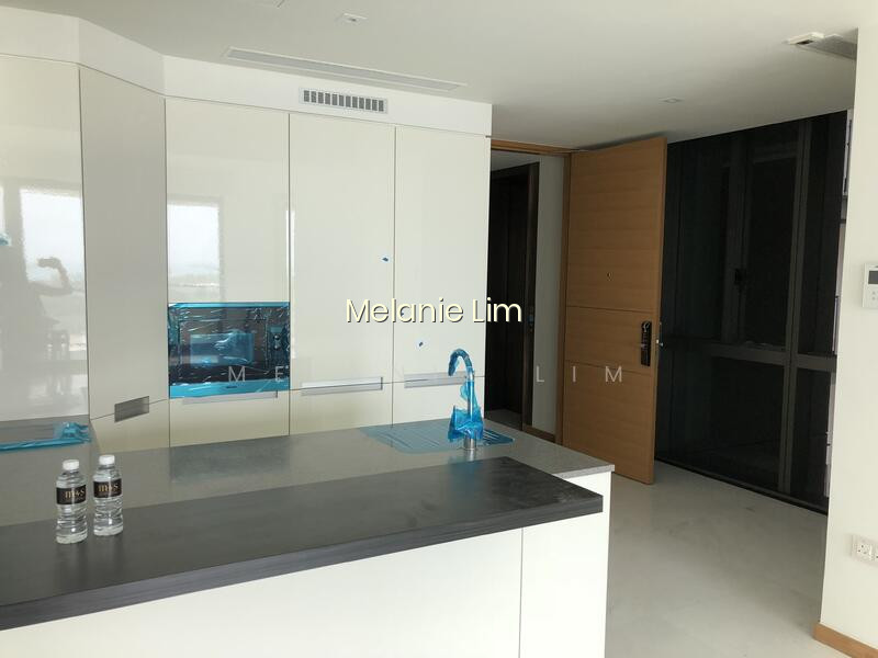 MARINA ONE RESIDENCES photo 6