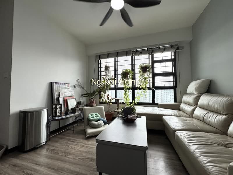 122B PUNGGOL EDGE image 1 of 10