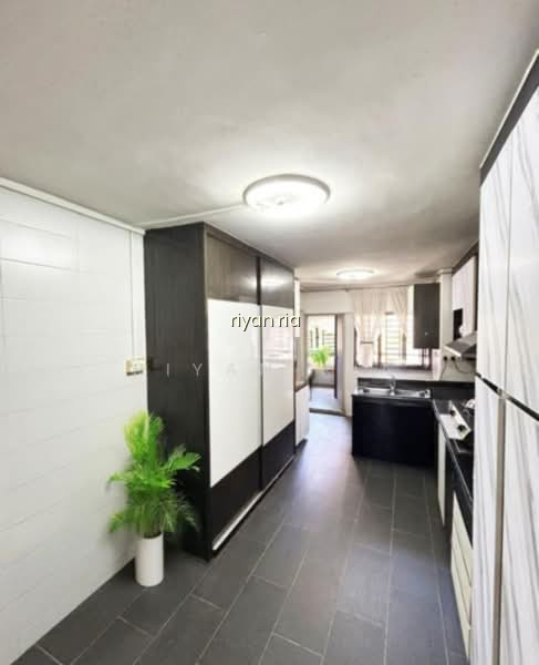 319 ANG MO KIO AVENUE 1 image 1 of 6