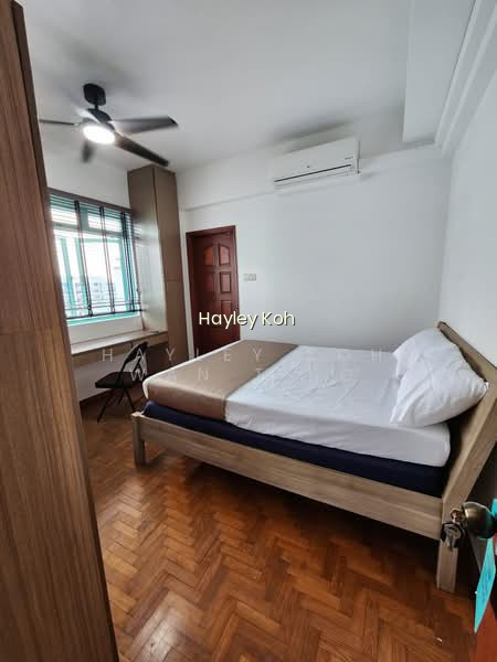BALLOTA PARK CONDO
