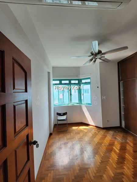 BALLOTA PARK CONDO photo 2