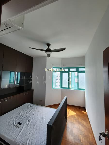 BALLOTA PARK CONDO photo 3