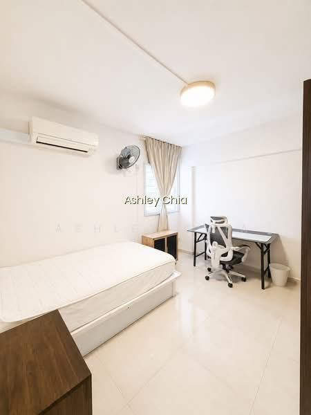 206 JURONG EAST STREET 21 photo 4