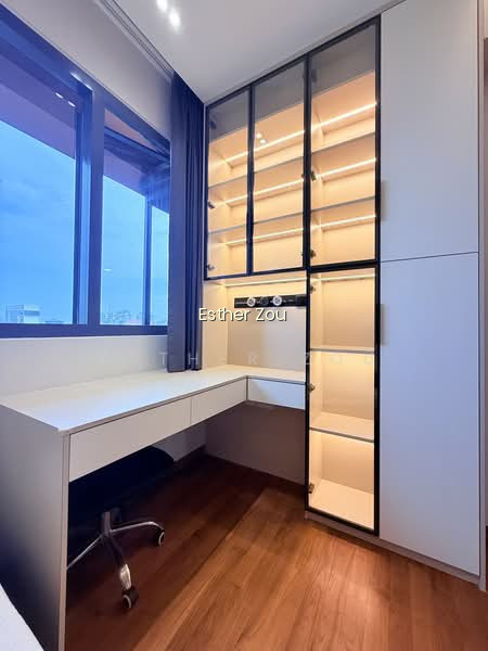 STIRLING RESIDENCES photo 5
