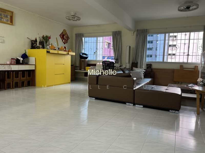 565 HOUGANG STREET 51 image 1 of 8