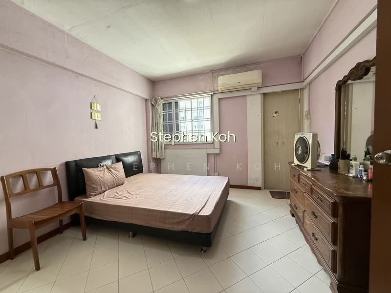 285 TAMPINES STREET 22 image 1 of 10