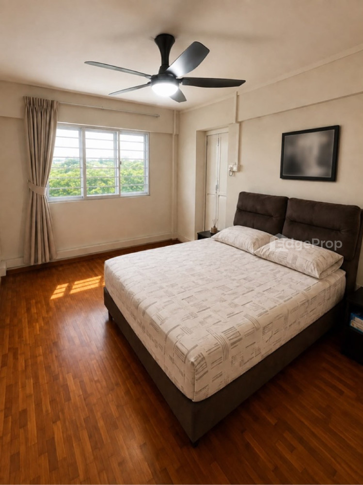 211 SERANGOON AVENUE 4 photo 4
