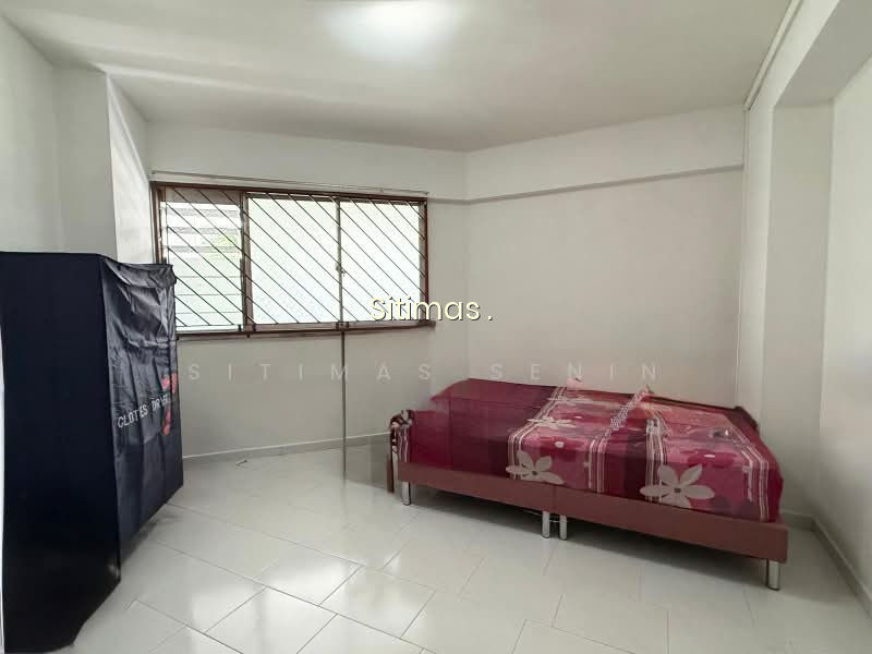 730 Jurong West Street 72 image 1 of 9