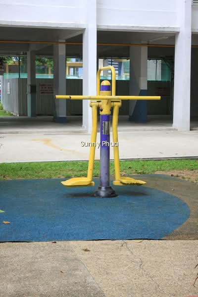 27 MARSILING DRIVE photo 3