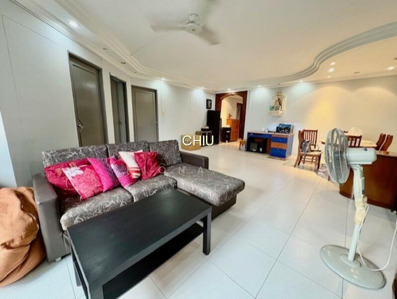 109 RIVERVALE WALK image 1 of 10