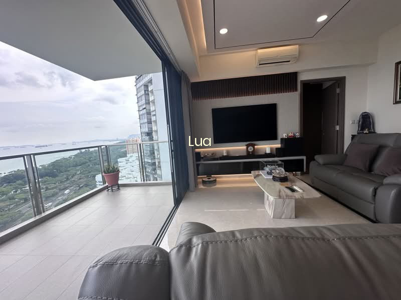 SEASIDE RESIDENCES photo 3