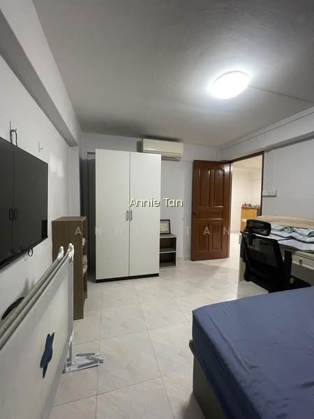 205 TOA PAYOH NORTH photo 3