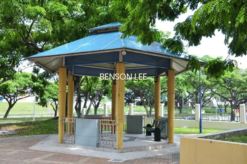 241 HOUGANG STREET 22 photo 4