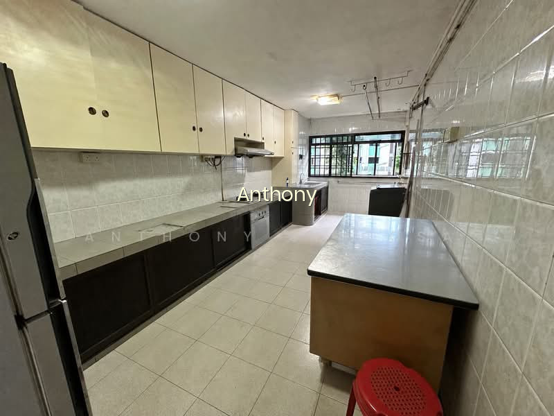 573 CHENG SAN COURT image 1 of 10