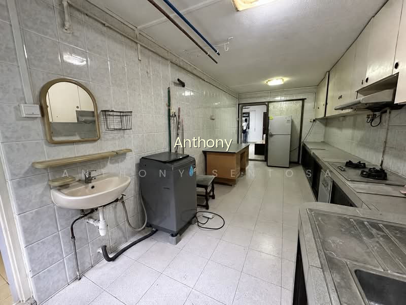 573 CHENG SAN COURT photo 2
