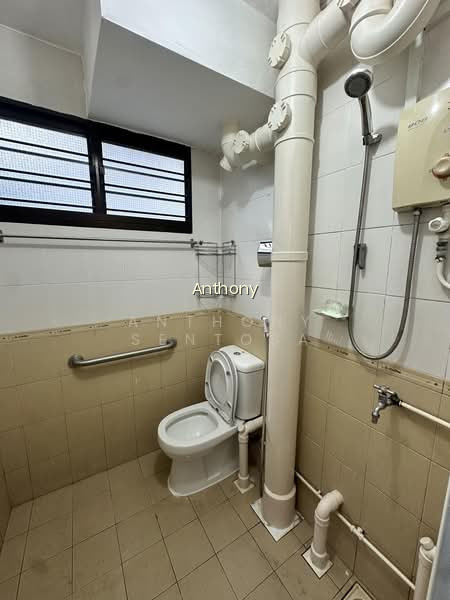 573 CHENG SAN COURT photo 3
