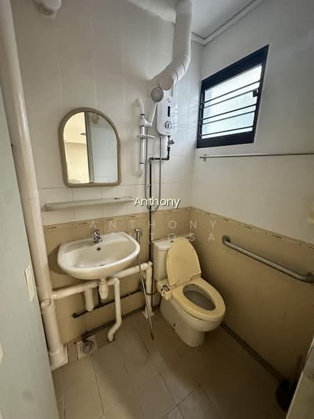 573 CHENG SAN COURT photo 5