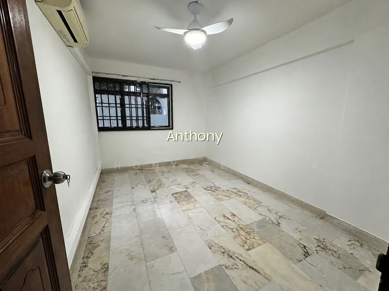 573 CHENG SAN COURT photo 6
