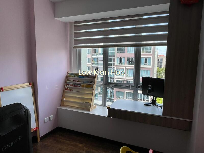 FERRARIA PARK CONDO photo 2
