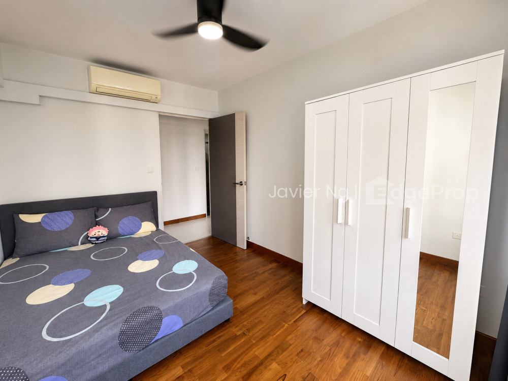 327C ANCHORVALE ROAD image 1 of 10