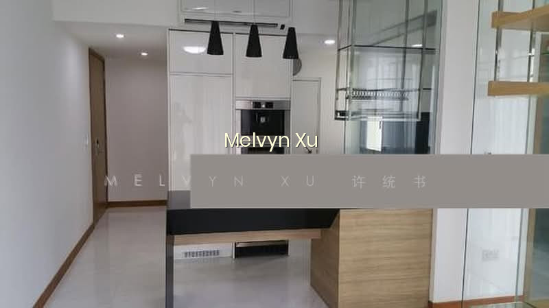 THE SHORE RESIDENCES photo 2