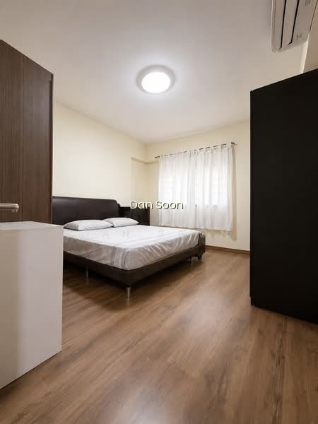 652C JURONG WEST STREET 61 image 1 of 9