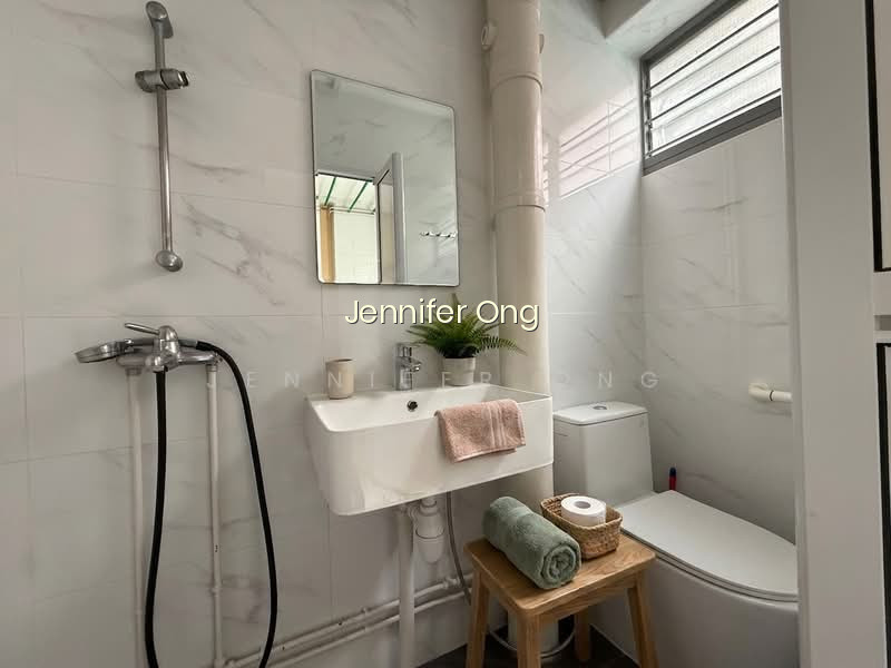 14 TOH YI DRIVE photo 3